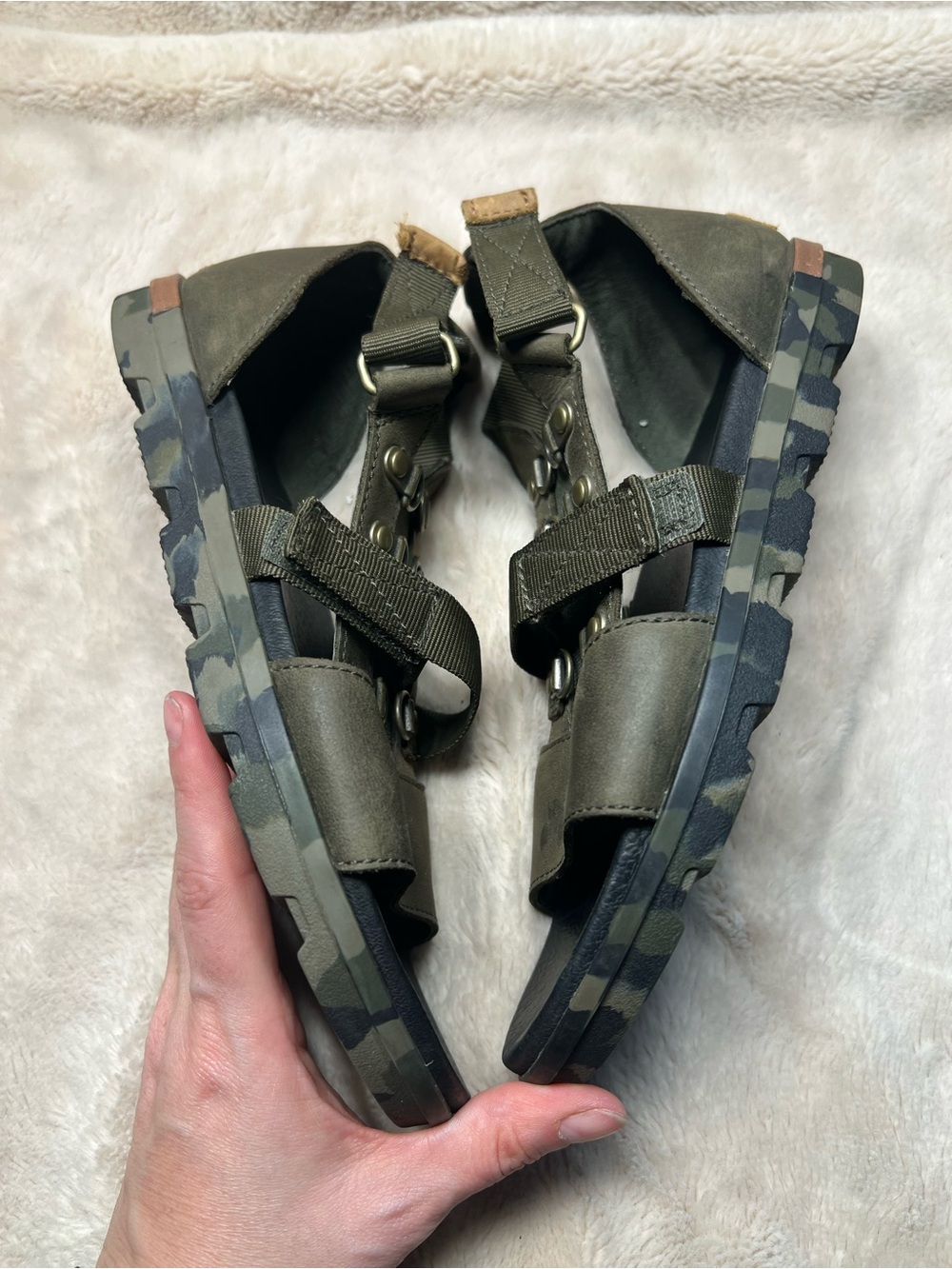 Sorel Torpeda Carly Nori Camo Gladiator Sandals size 7 - Picture 4 of 6